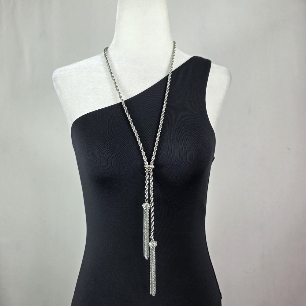 Banana Republic Rope and Tassle necklace